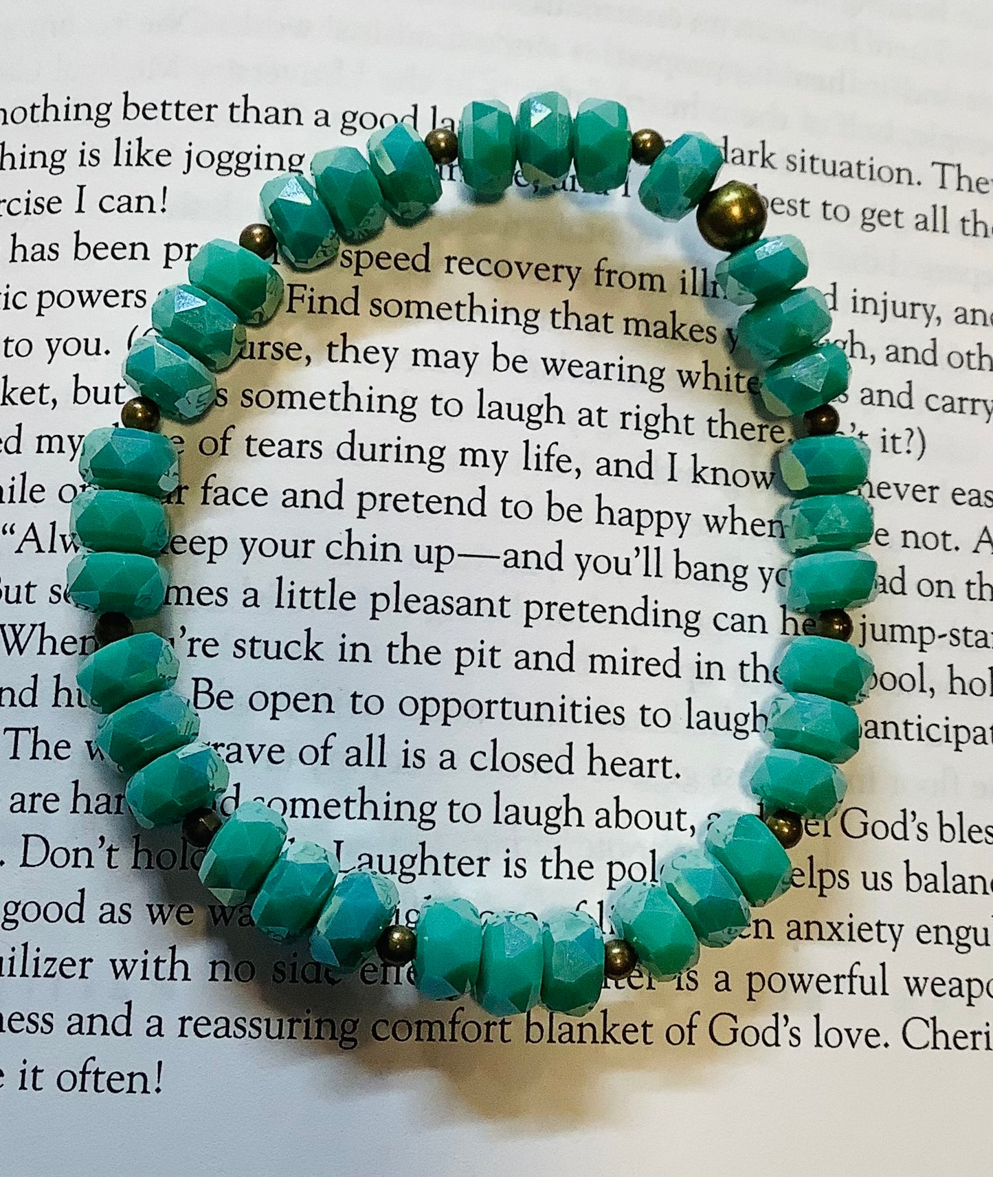 Crystal green bracelet