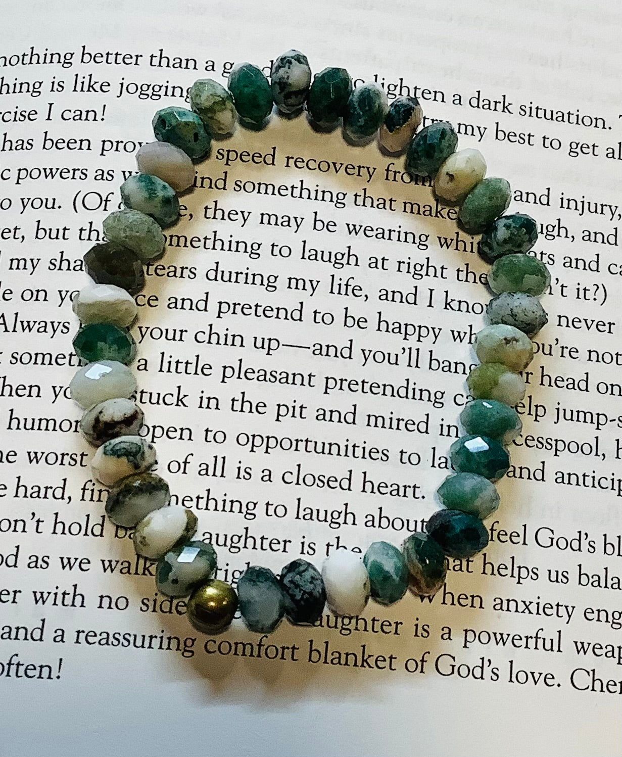 Green moss agate gemstone bracelet