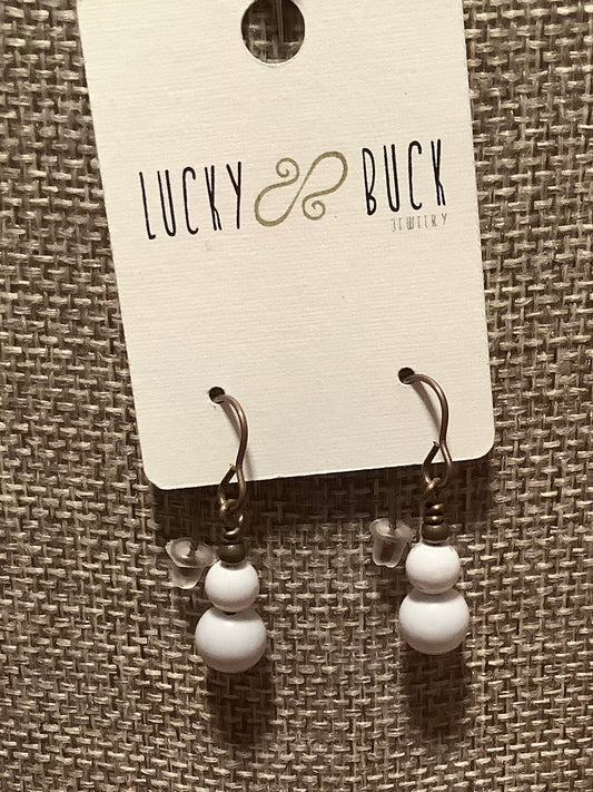 Howlite drops