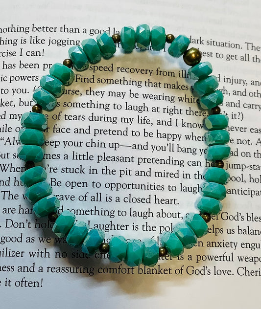 Crystal green bracelet