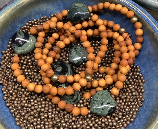Kambaba Jasper heart and wood bracelet