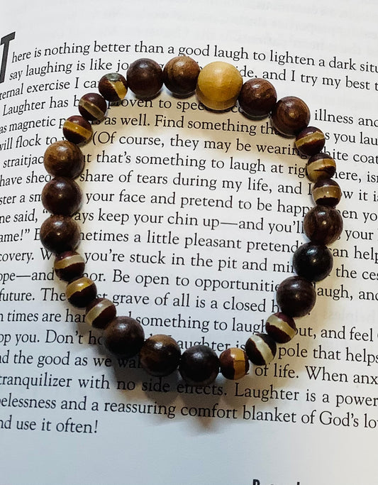 Coconut and agate bracelet
