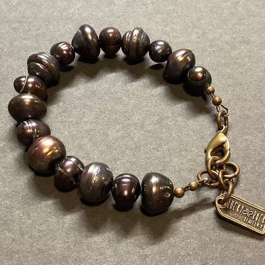 SALE! Black freshwater pearl bracelet